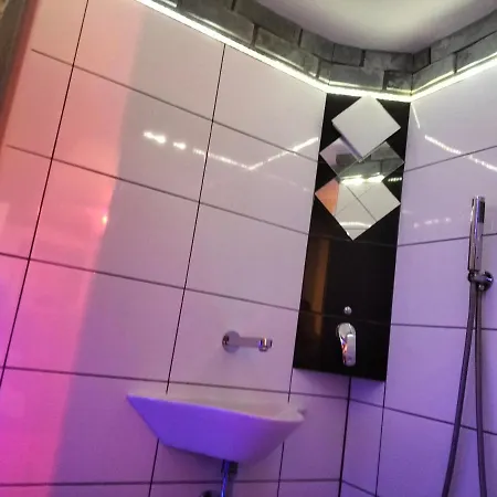 24h Mini Na Kod Dostepu & Free Parking & No Keys 公寓 格丁尼亚