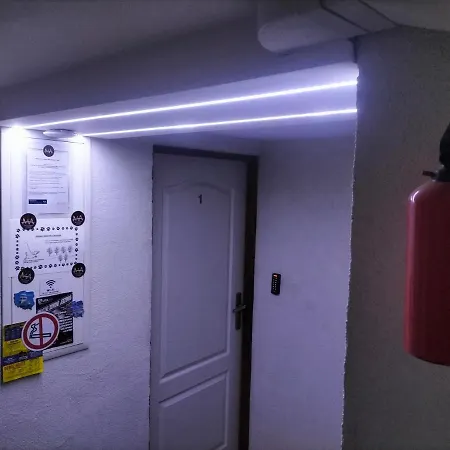 Apartment 24h Mini Na Kod Dostepu & Free Parking & No Keys Gdynia