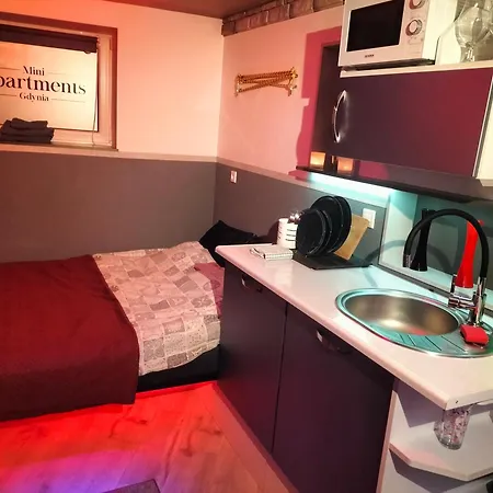 24h Mini Na Kod Dostepu & Free Parking & No Keys