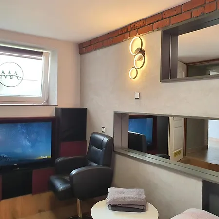 24h Mini Na Kod Dostepu & Free Parking & No Keys * Gdynia