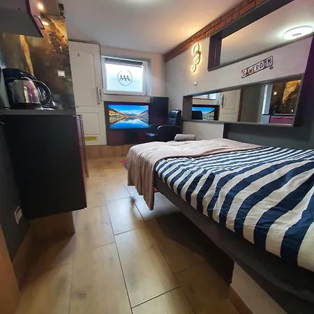 24h Mini Na Kod Dostepu & Free Parking & No Keys Apartment