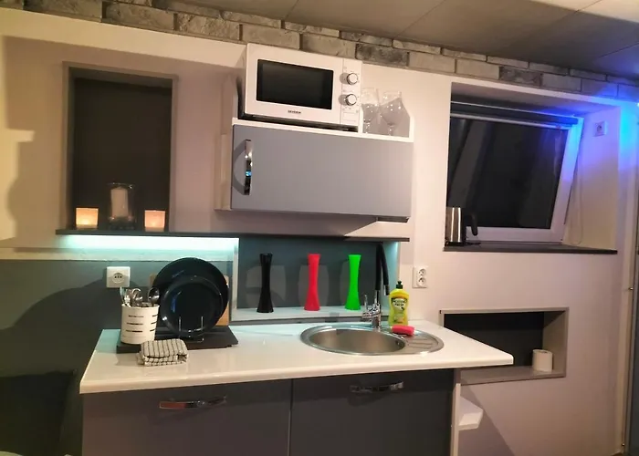 Apartamento 24h Mini Na Kod Dostepu & Free Parking & No Keys *