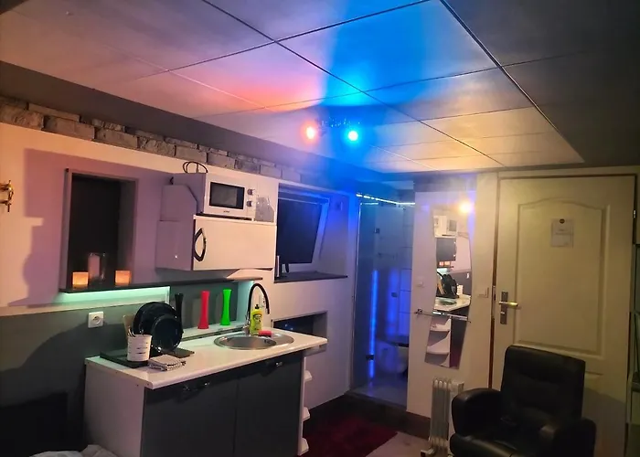 24h Mini Na Kod Dostepu & Free Parking & No Keys Apartamento *