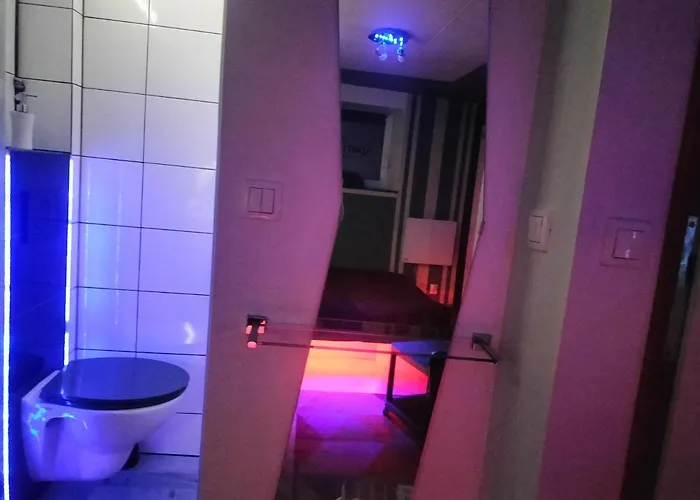 24h Mini Na Kod Dostepu & Free Parking & No Keys