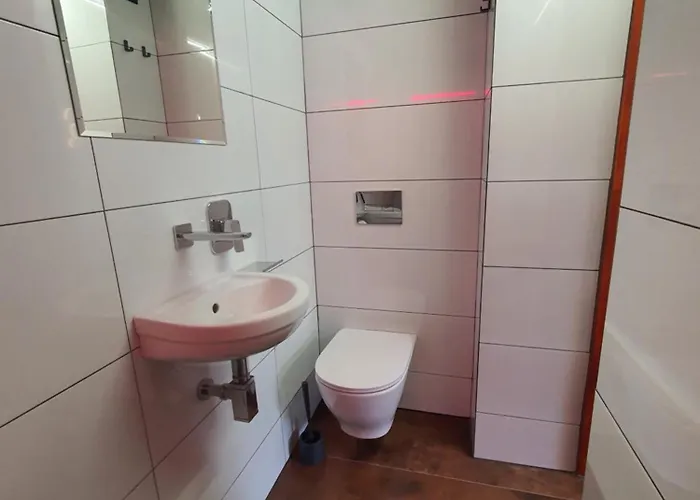 24h Mini Na Kod Dostepu & Free Parking & No Keys